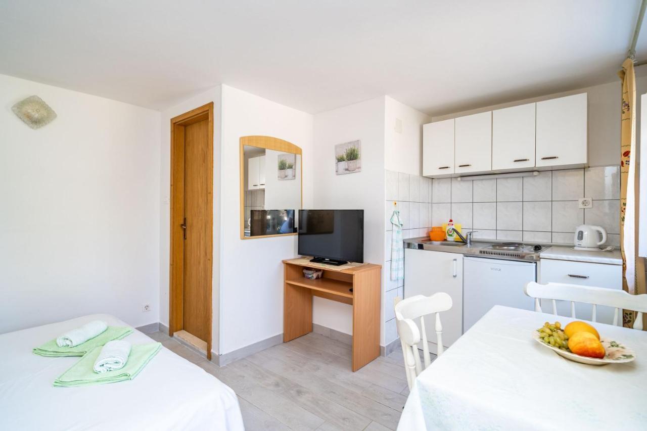 Apartments Lidija Zaton  Ngoại thất bức ảnh
